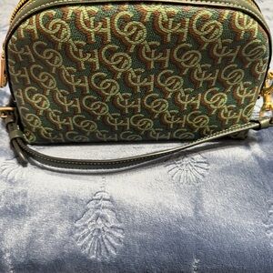 COACH - Green Patterned Women's Bag & Wallet. Used once!